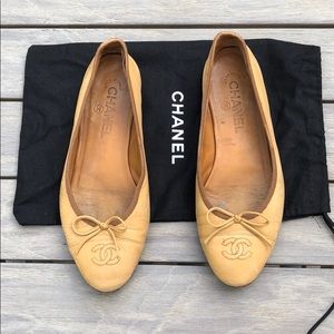 Chanel Leather Ballet Flats 37